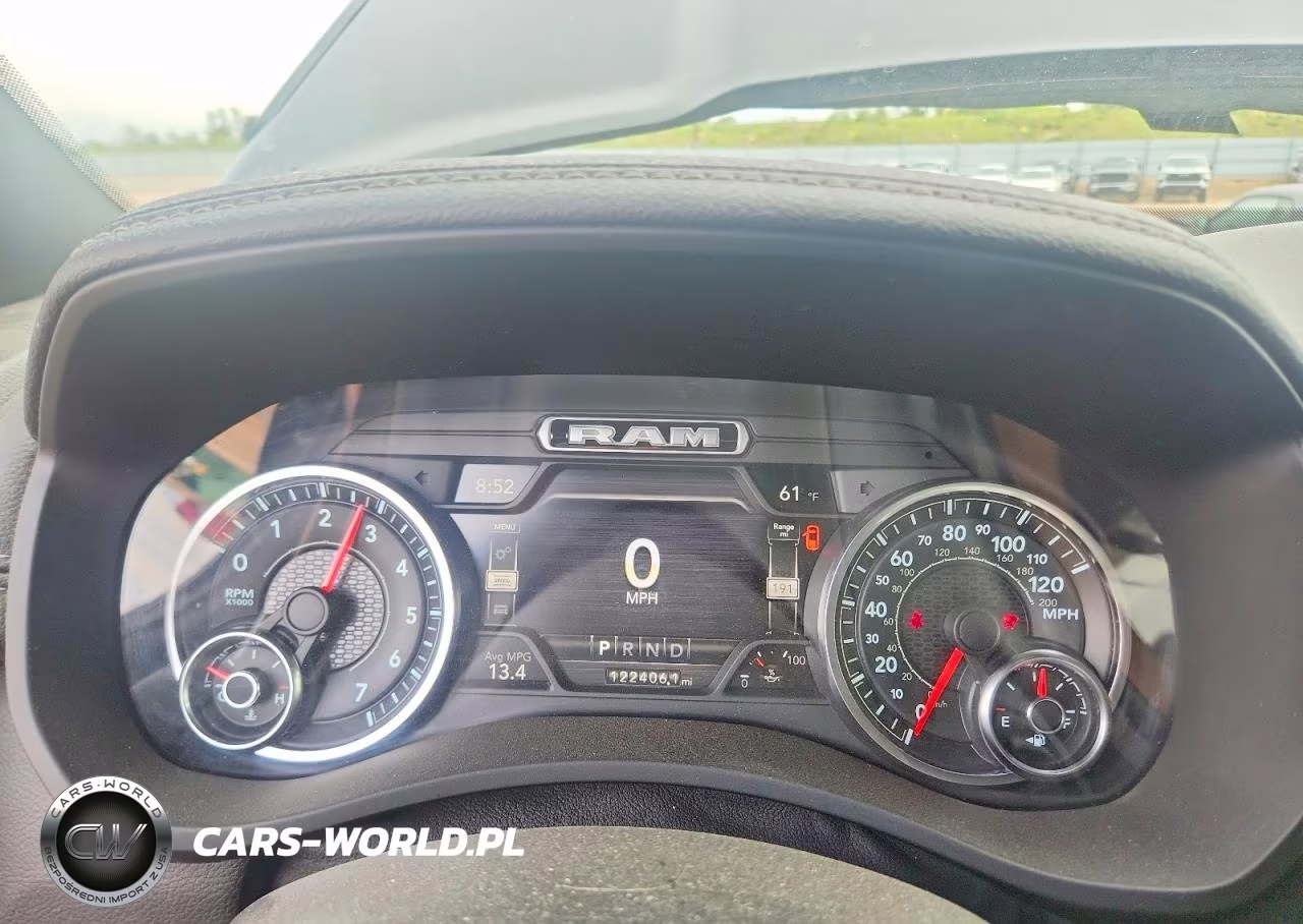 2019 Ram 2500 VIN:3C6UR5FJ8KG615907 - 9