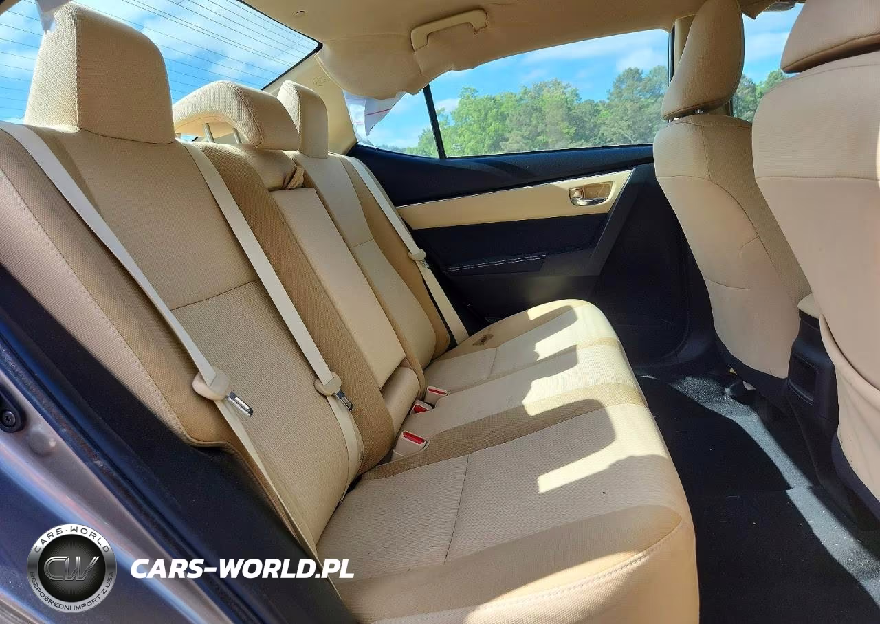 2018 Toyota Corolla Le VIN:2T1BURHE9JC090631 - 10
