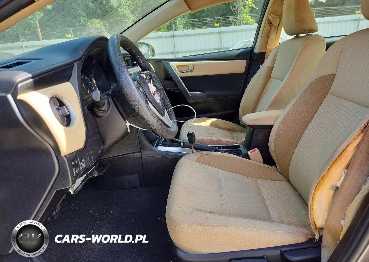 2018 Toyota Corolla Le VIN:2T1BURHE9JC090631 - 7