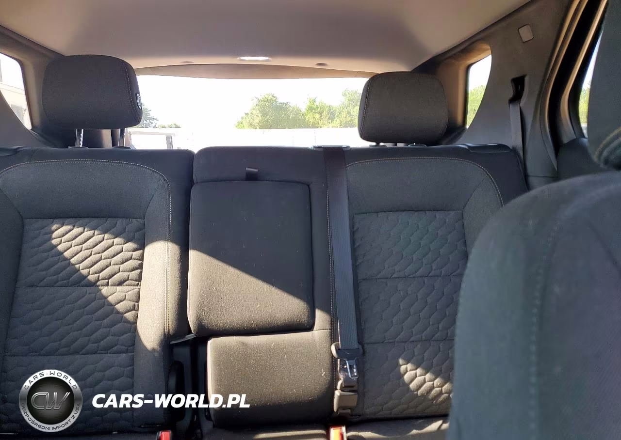 2020 Chevrolet Equinox Lt VIN:3GNAXKEVXLS500591 - 10