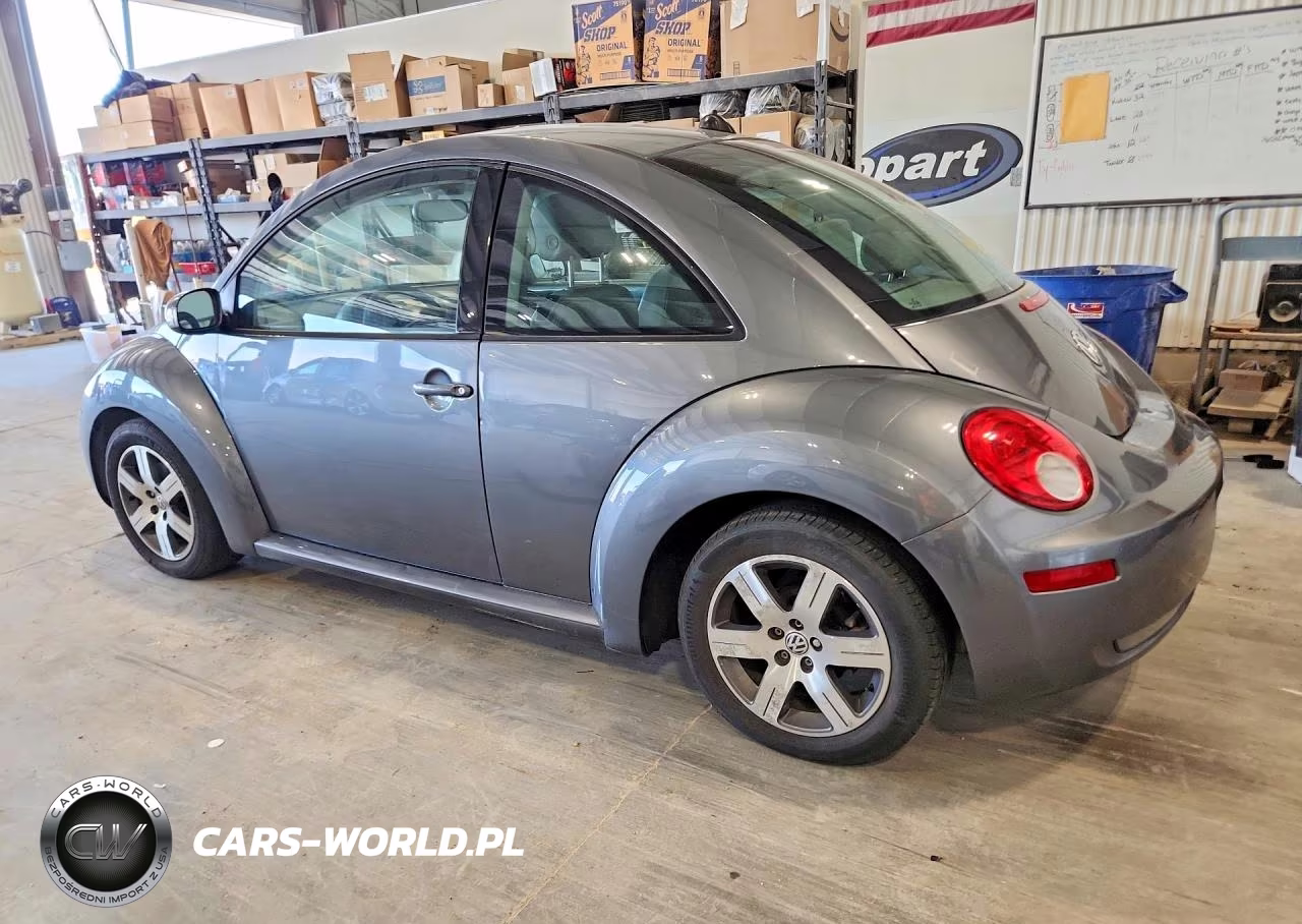 2006 Volkswagen New Beetle 2.5L Option Package 1 VIN:3VWRG31C06M422317 - 2