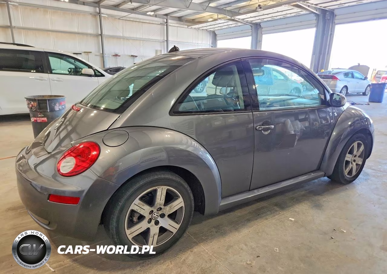 2006 Volkswagen New Beetle 2.5L Option Package 1 VIN:3VWRG31C06M422317 - 3