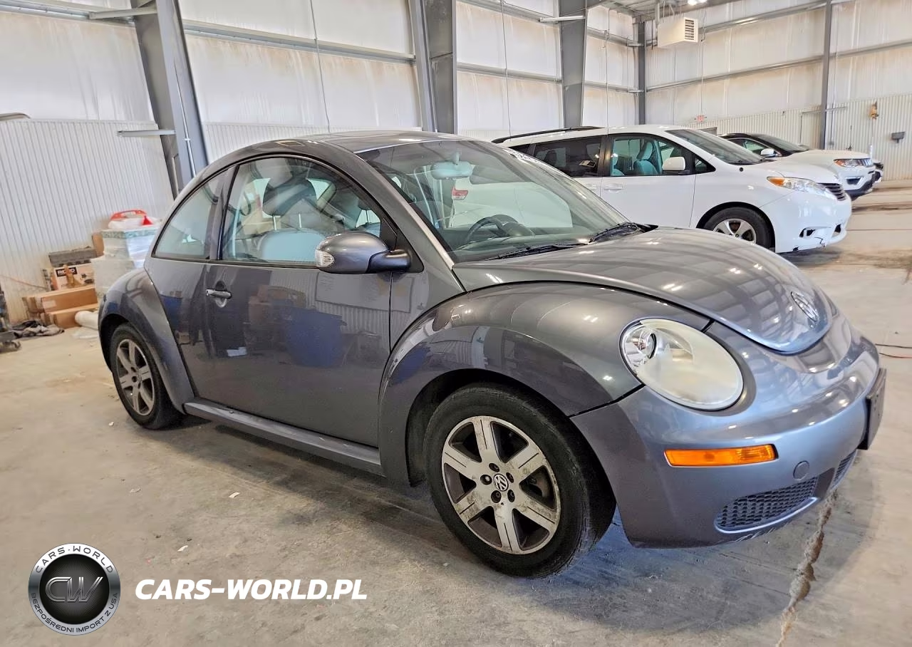 2006 Volkswagen New Beetle 2.5L Option Package 1 VIN:3VWRG31C06M422317 - 4
