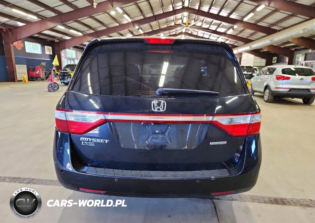 2011 Honda Odyssey Touring VIN:5FNRL5H90BB094738 - 6