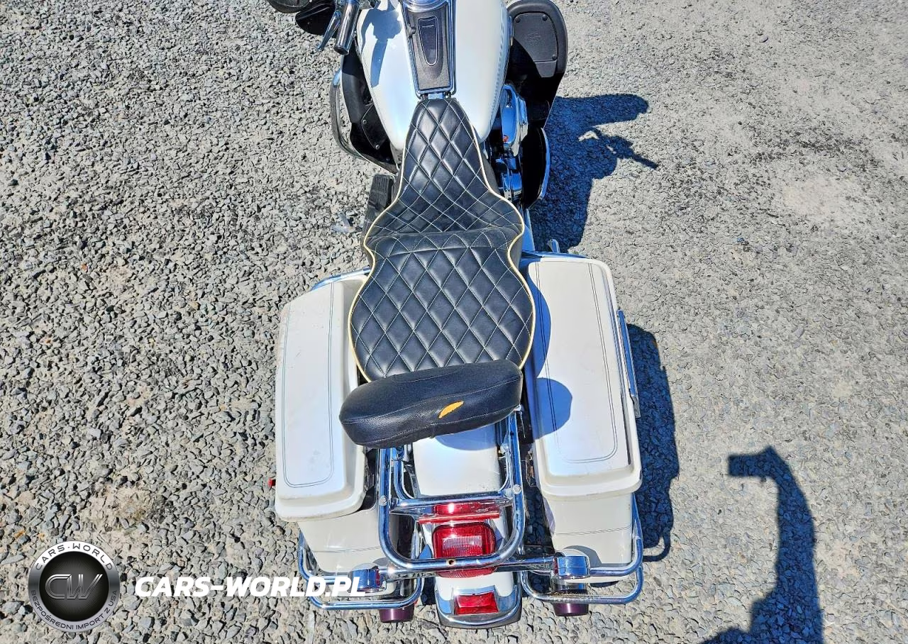 2005 Harley-Davidson Flhtcui VIN:1HD1FCW1X5Y653544 - 10