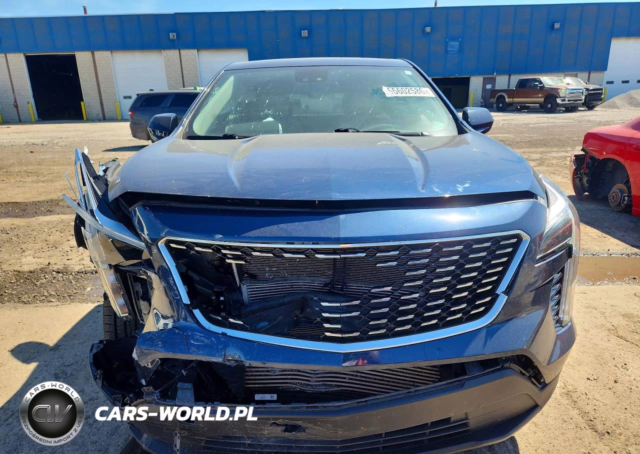 2022 Cadillac Xt4 Luxury VIN:1GYAZAR49NF137944 - 5