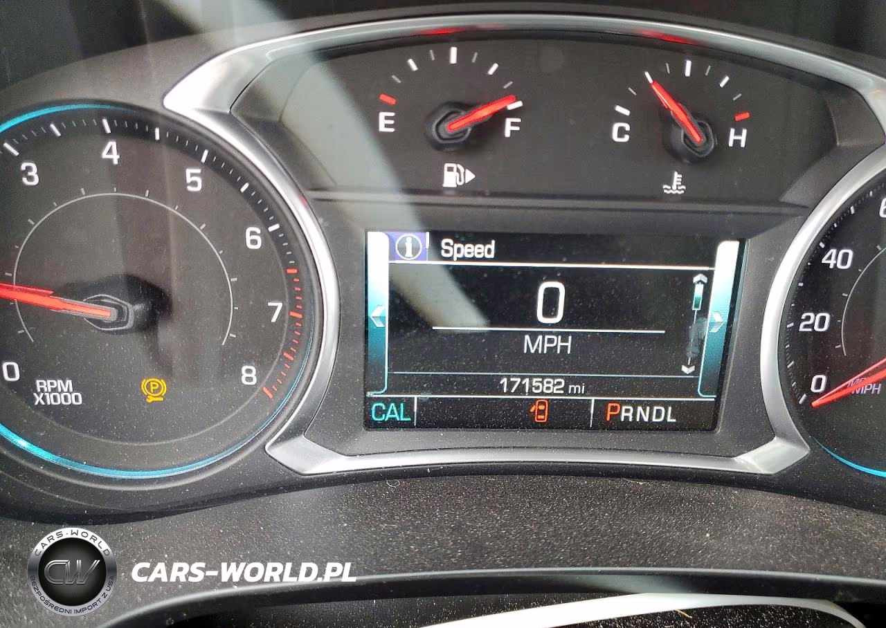 2018 Chevrolet Malibu Premier VIN:1G1ZE5SX4JF234617 - 9