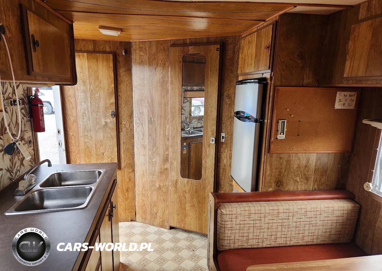 1980 Fleetwood Wilderness Prowler M VIN:20H95499S1060 - 5