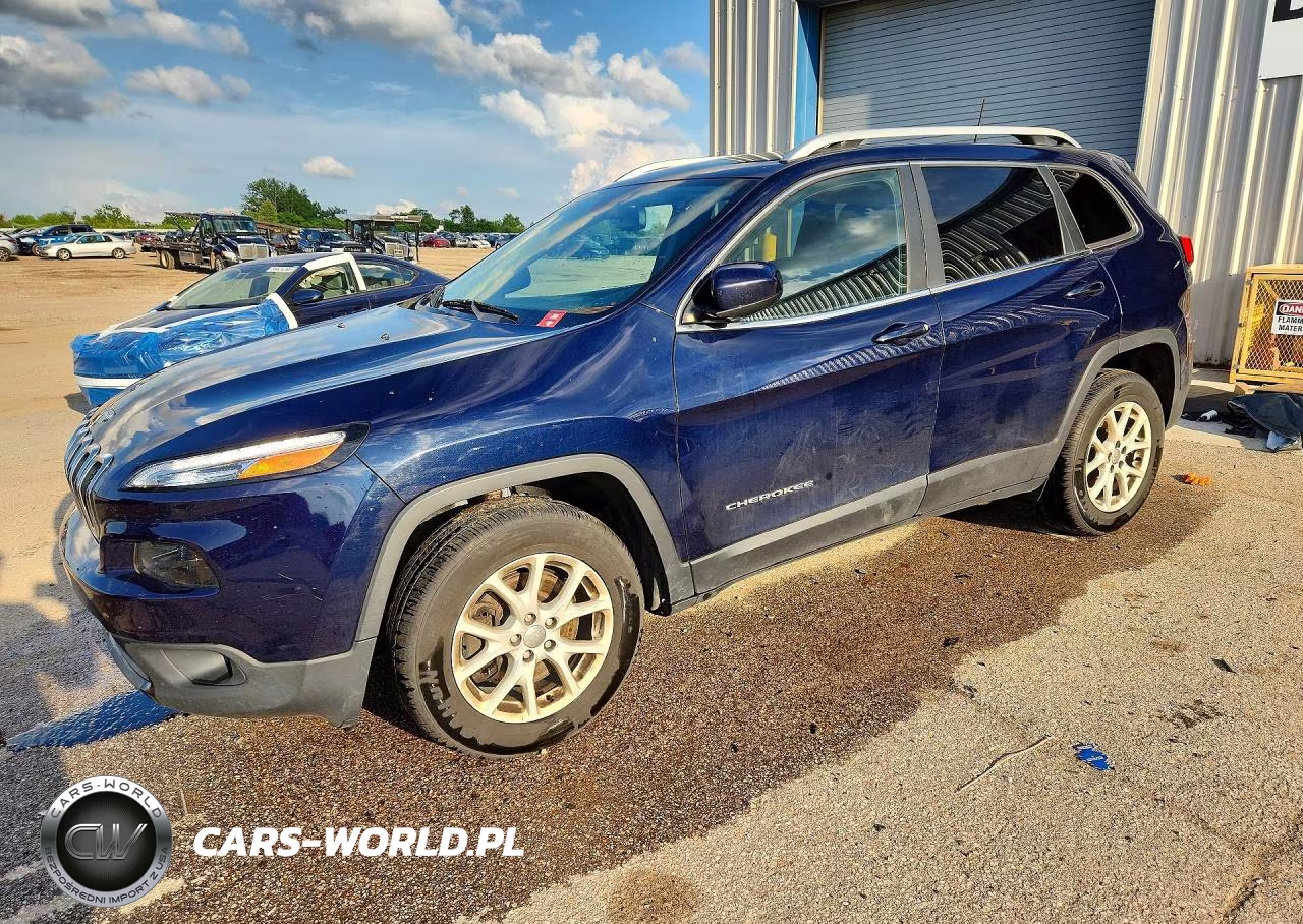 2016 Jeep Cherokee Latitude – zdjęcie 1 z 12