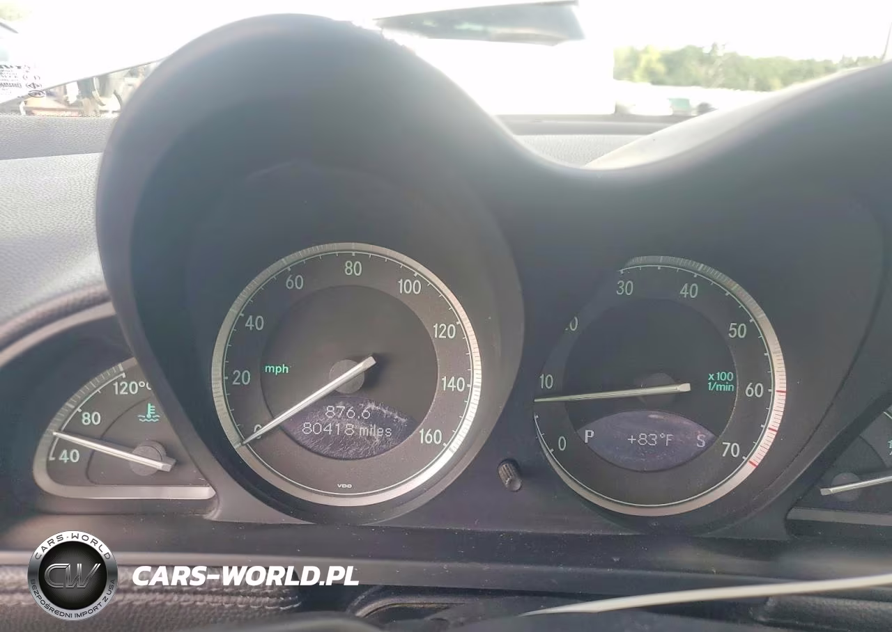2005 Mercedes-Benz Sl 500 VIN:WDBSK75F95F103929 - 9