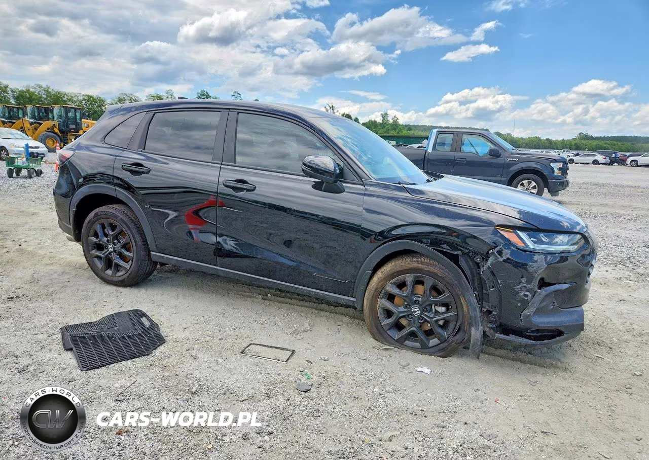 2025 Honda Hr-V Sport VIN:3CZRZ1H57SM749875 - 4