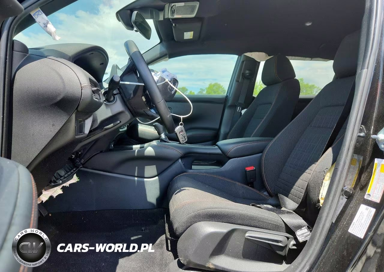 2025 Honda Hr-V Sport VIN:3CZRZ1H57SM749875 - 7