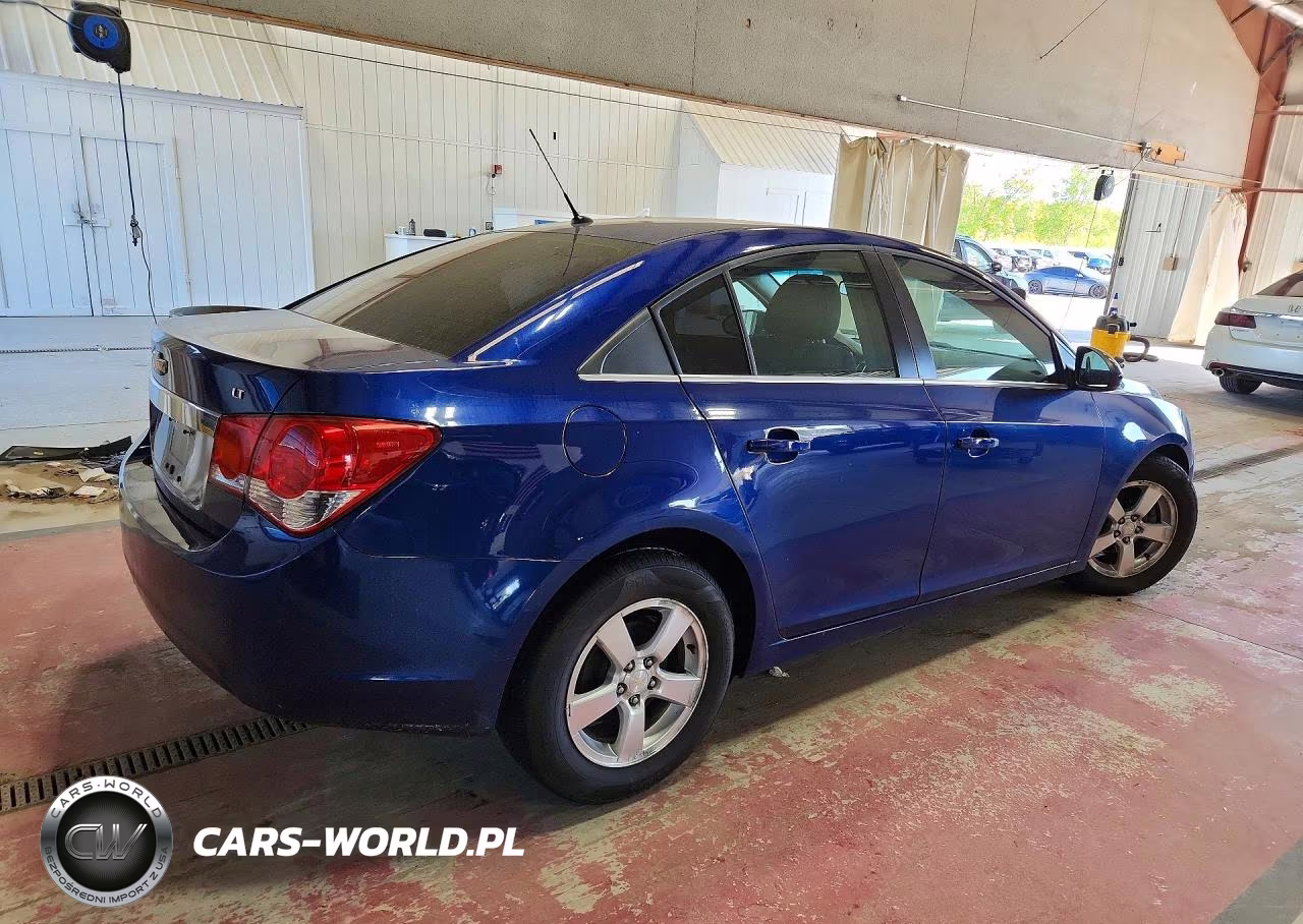 2012 Chevrolet Cruze Lt VIN:1G1PE5SC8C7366877 - 3