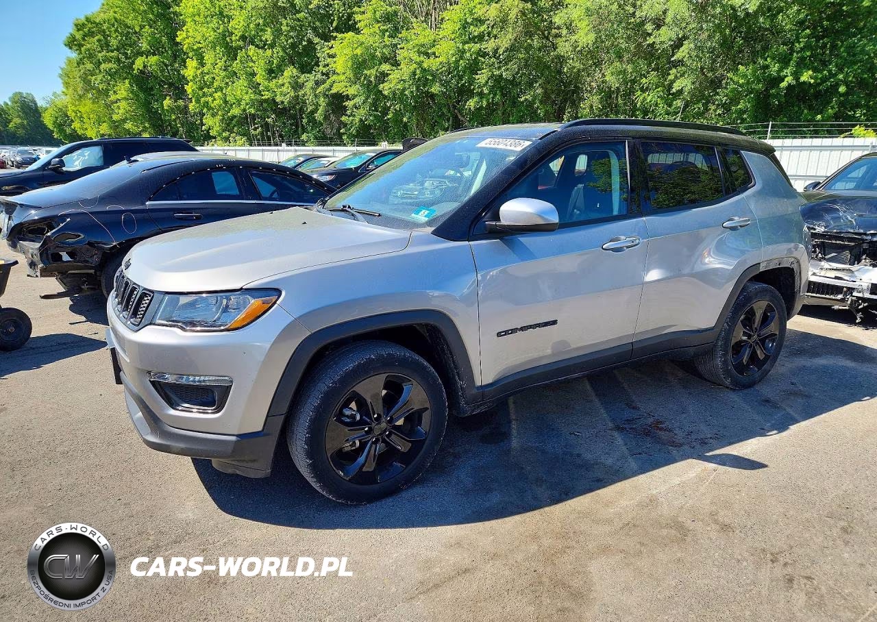 2020 Jeep Compass Latitude – zdjęcie 1 z 13