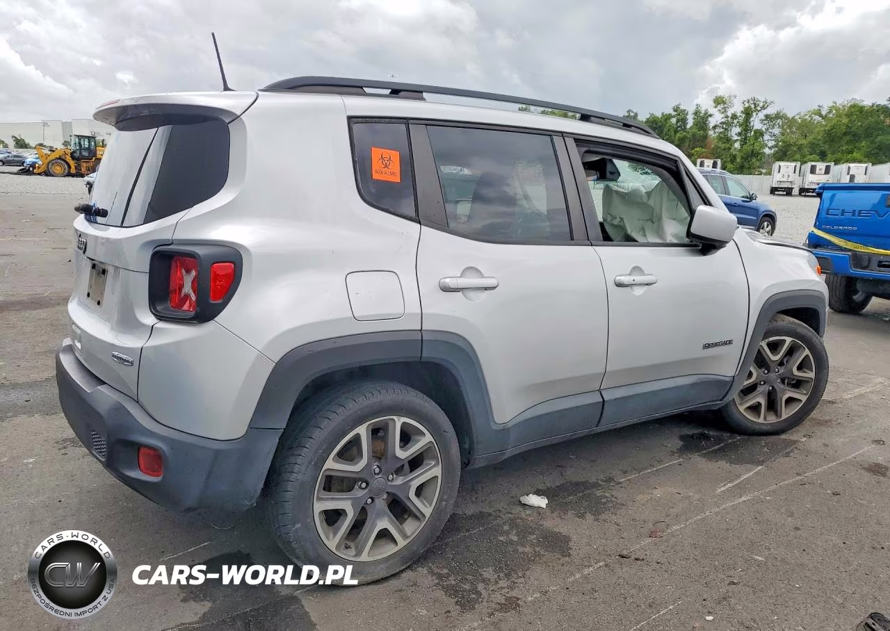 2018 Jeep Renegade Latitude VIN:ZACCJABB8JPH83644 - 3