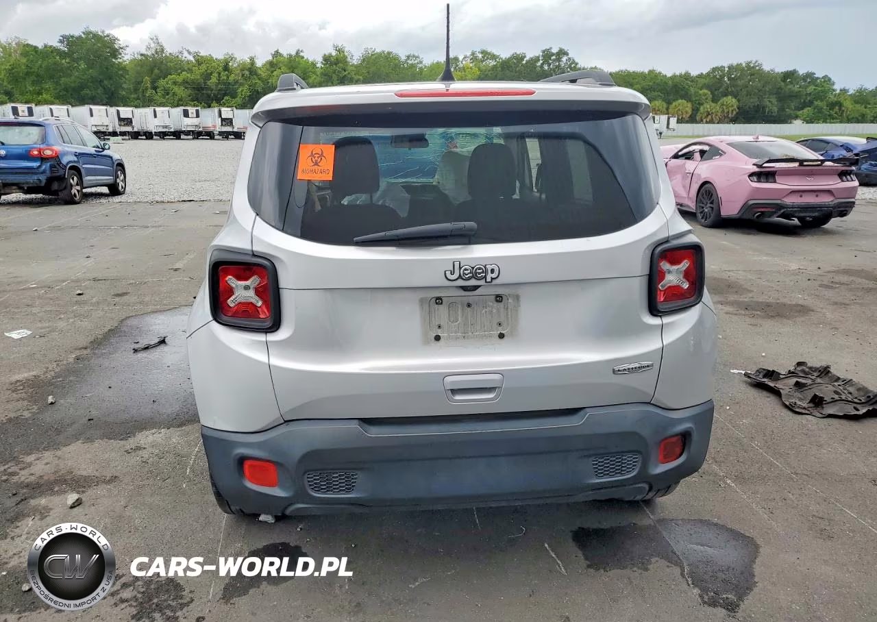 2018 Jeep Renegade Latitude VIN:ZACCJABB8JPH83644 - 6
