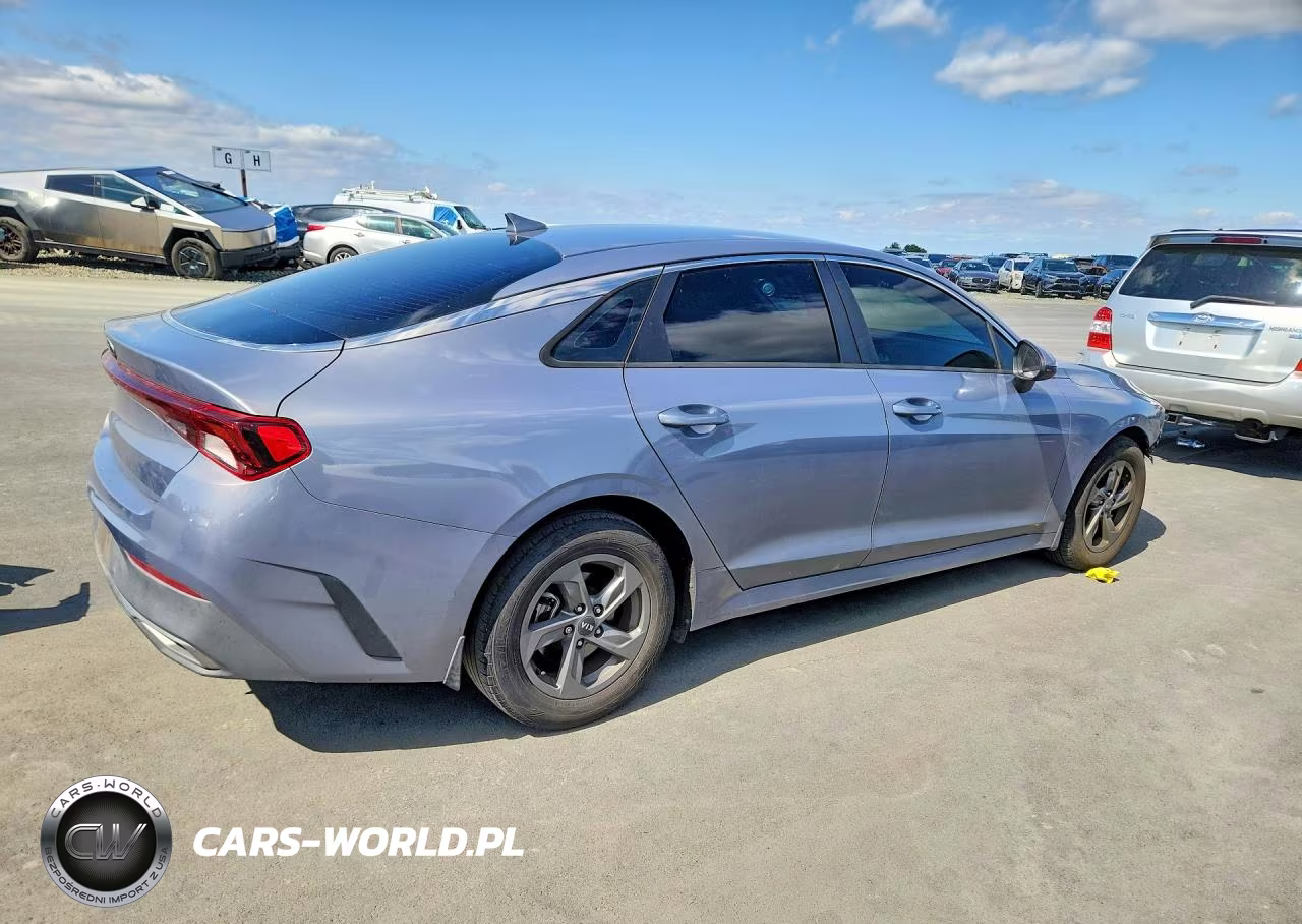 2021 Kia K5 Lx VIN:5XXG24J29MG015018 - 3