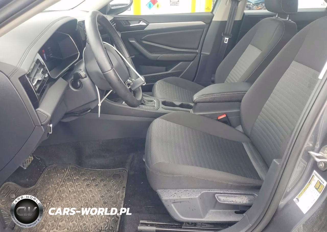 2025 Volkswagen Jetta S VIN:3VW5X7BU5SM108699 - 7
