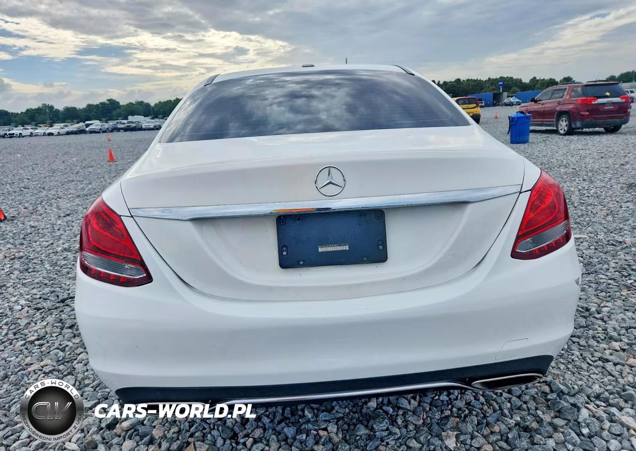 2018 Mercedes-Benz C 300 VIN:55SWF4JBXJU268362 - 6