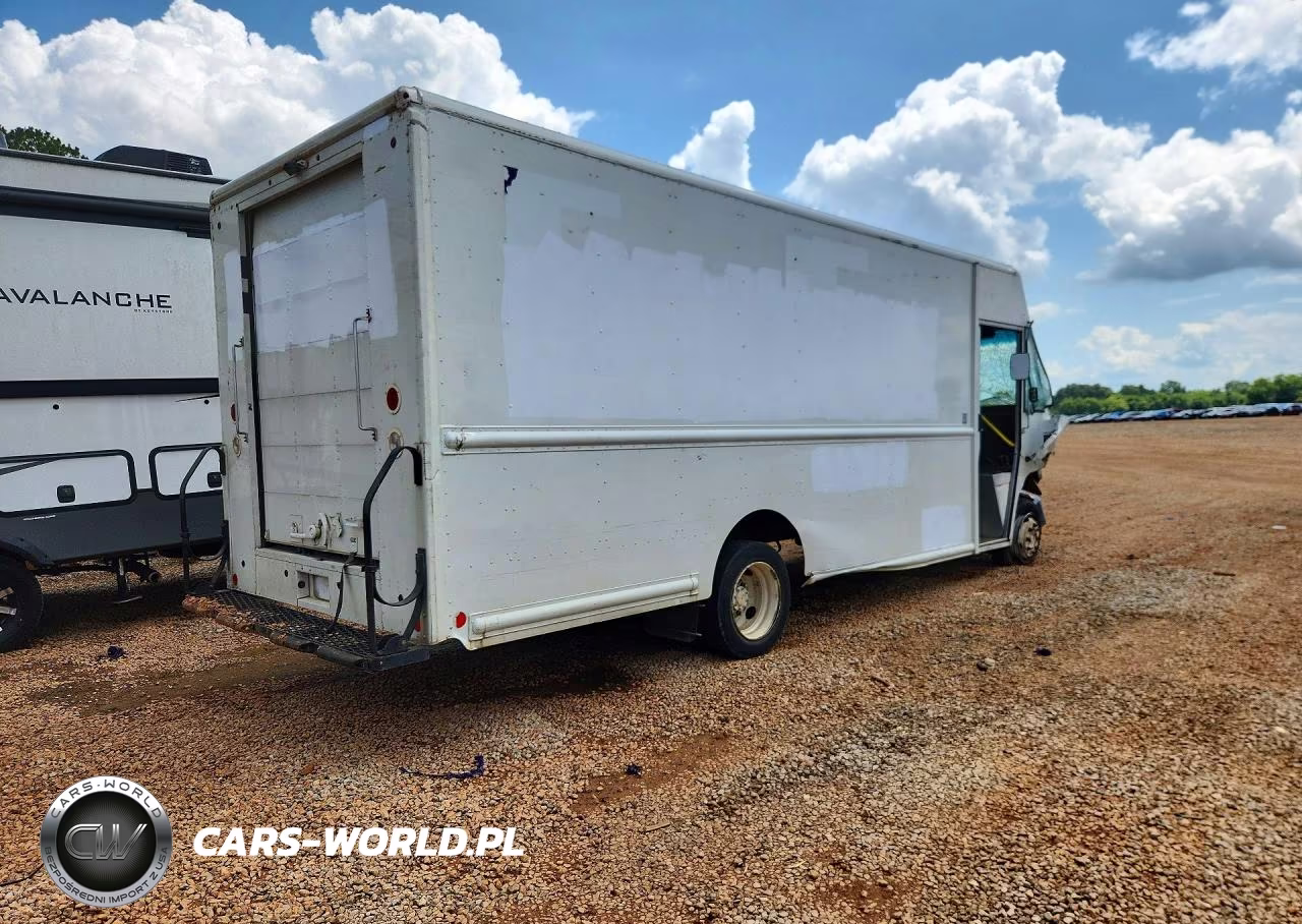 2021 Freightliner Mt45 Chassis Delivery Truck VIN:4UZAC2GA1MCMR1586 - 3