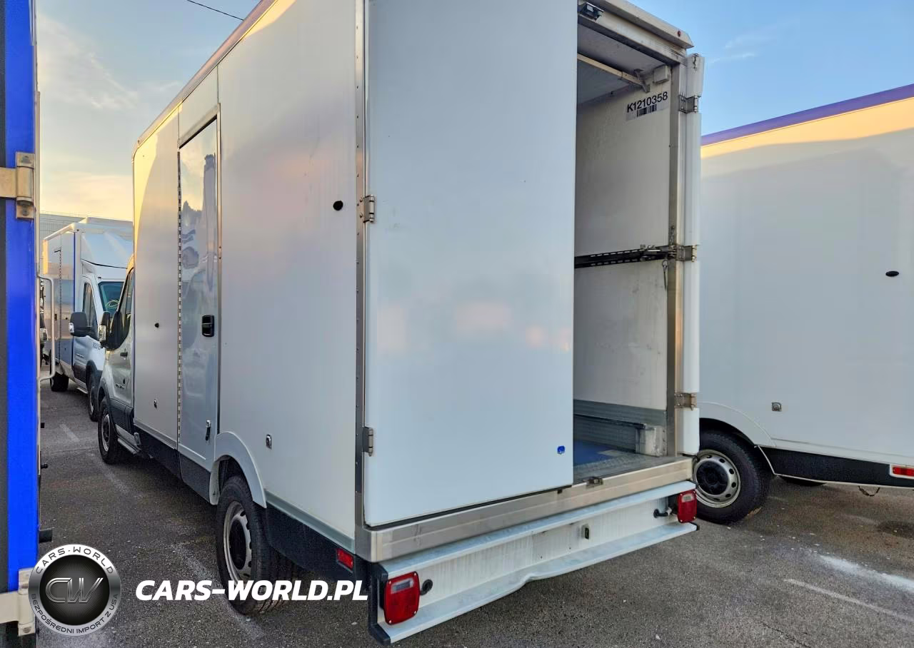 2022 Ford Transit Delivery Truck VIN:1FDBW5Z82NKA32369 - 2