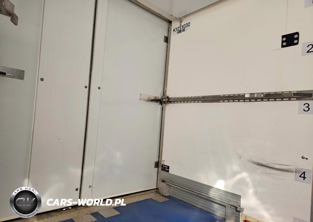 2022 Ford Transit Delivery Truck VIN:1FDBW5Z89NKA31686 - 10