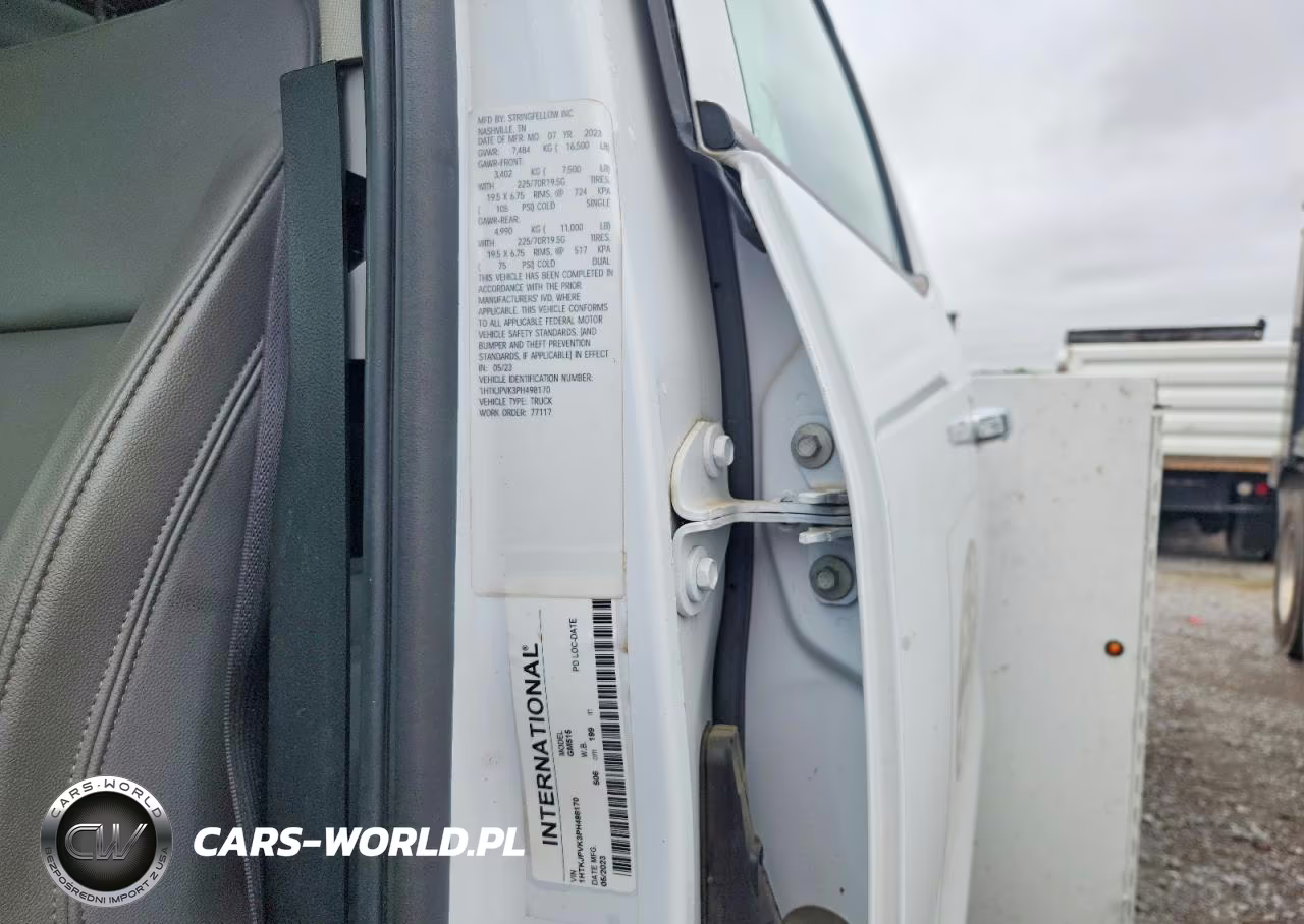 2023 Chevrolet Silverado Medium Duty VIN:1HTKJPVK3PH498170 - 12