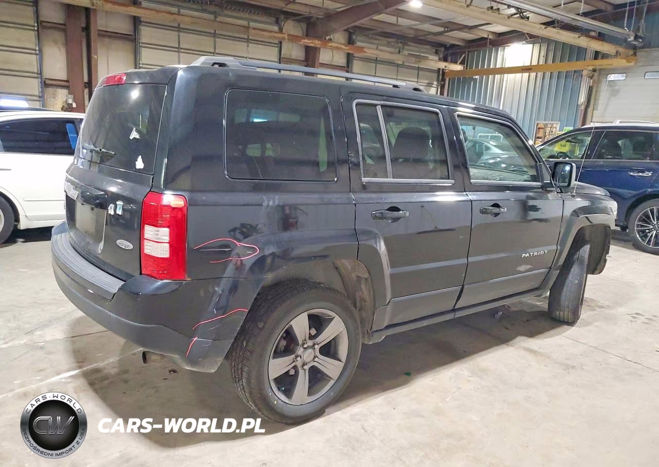 2015 Jeep Patriot Latitude VIN:1C4NJRFB2FD409019 - 3