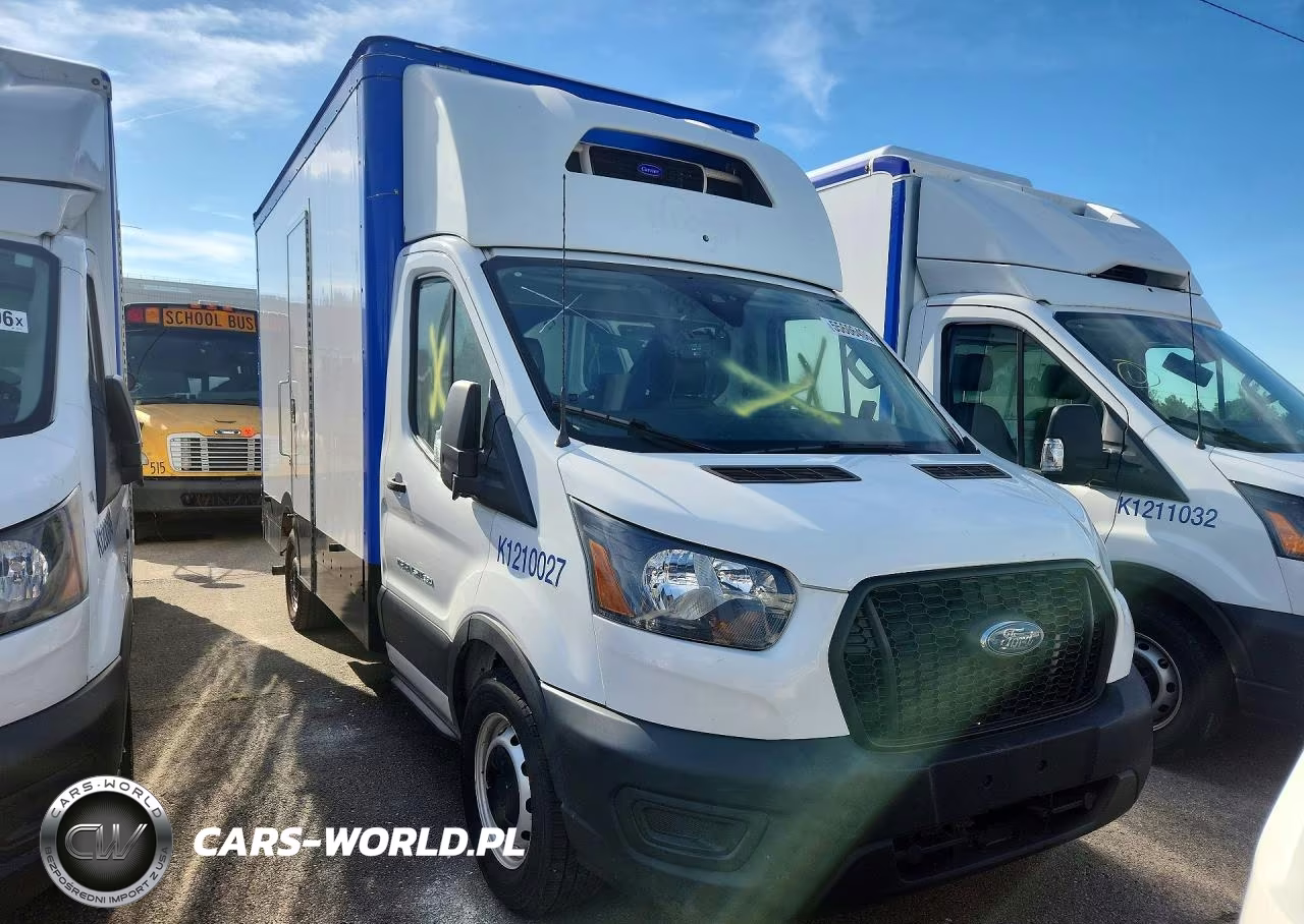 2020 Ford Transit Delivery Truck VIN:1FDBW5Z82LKB80373 - 4