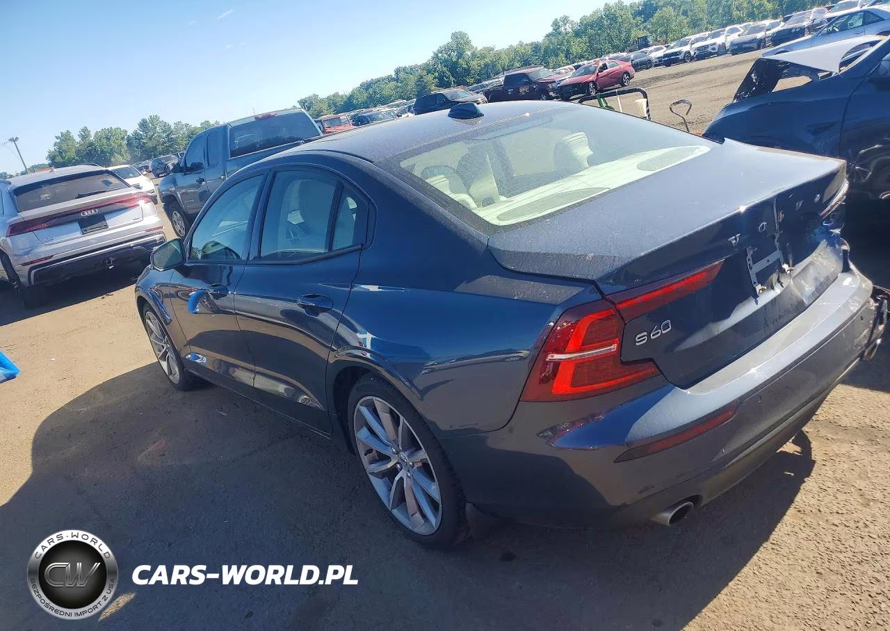 2021 Volvo S60 T6 Momentum VIN:7JRA22TKXMG080302 - 2