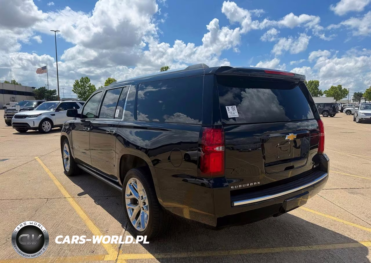 2018 Chevrolet Suburban K1500 Premier VIN:1GNSKJKC5JR172013 - 3