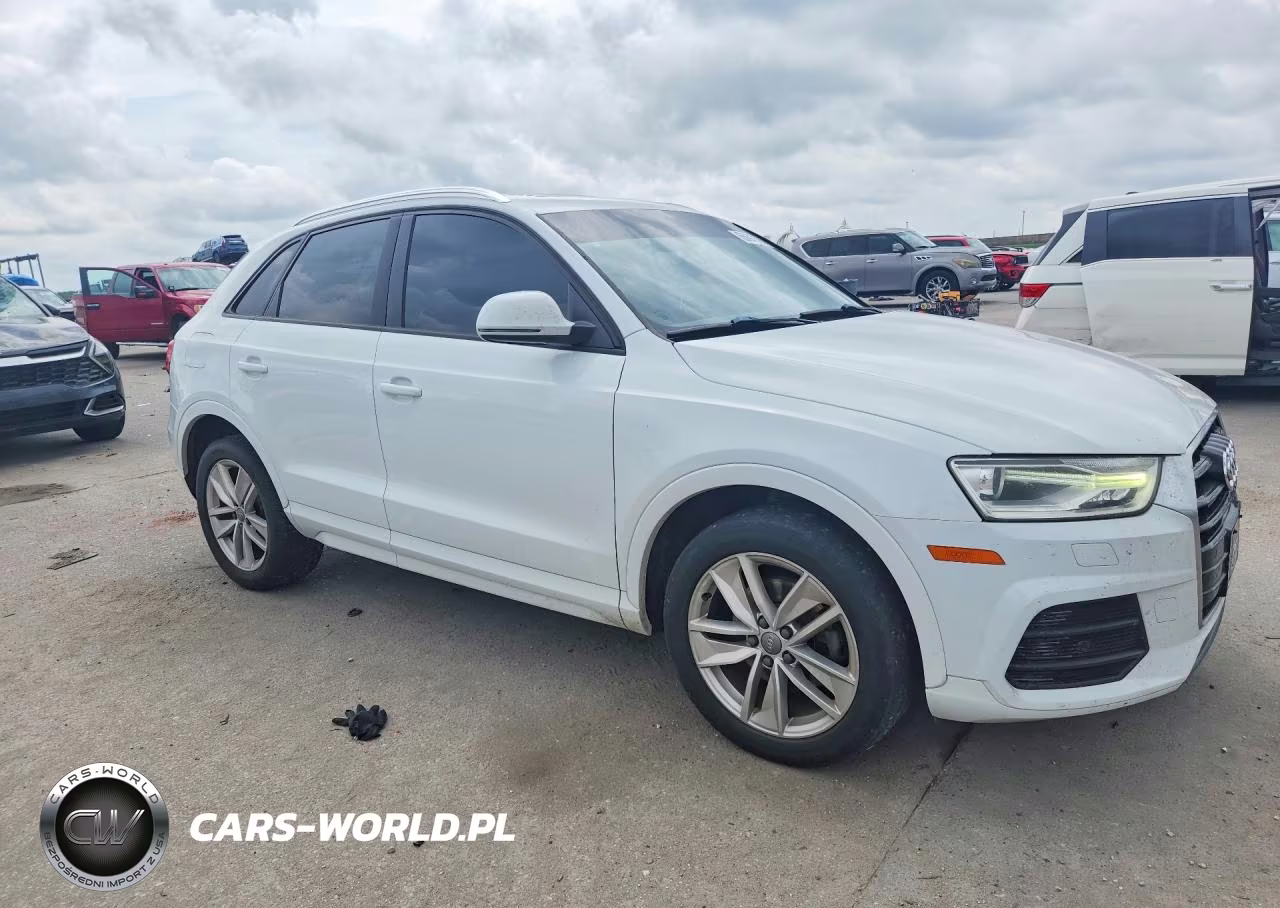 2017 Audi Q3 Premium VIN:WA1ECCFS5HR007695 - 4