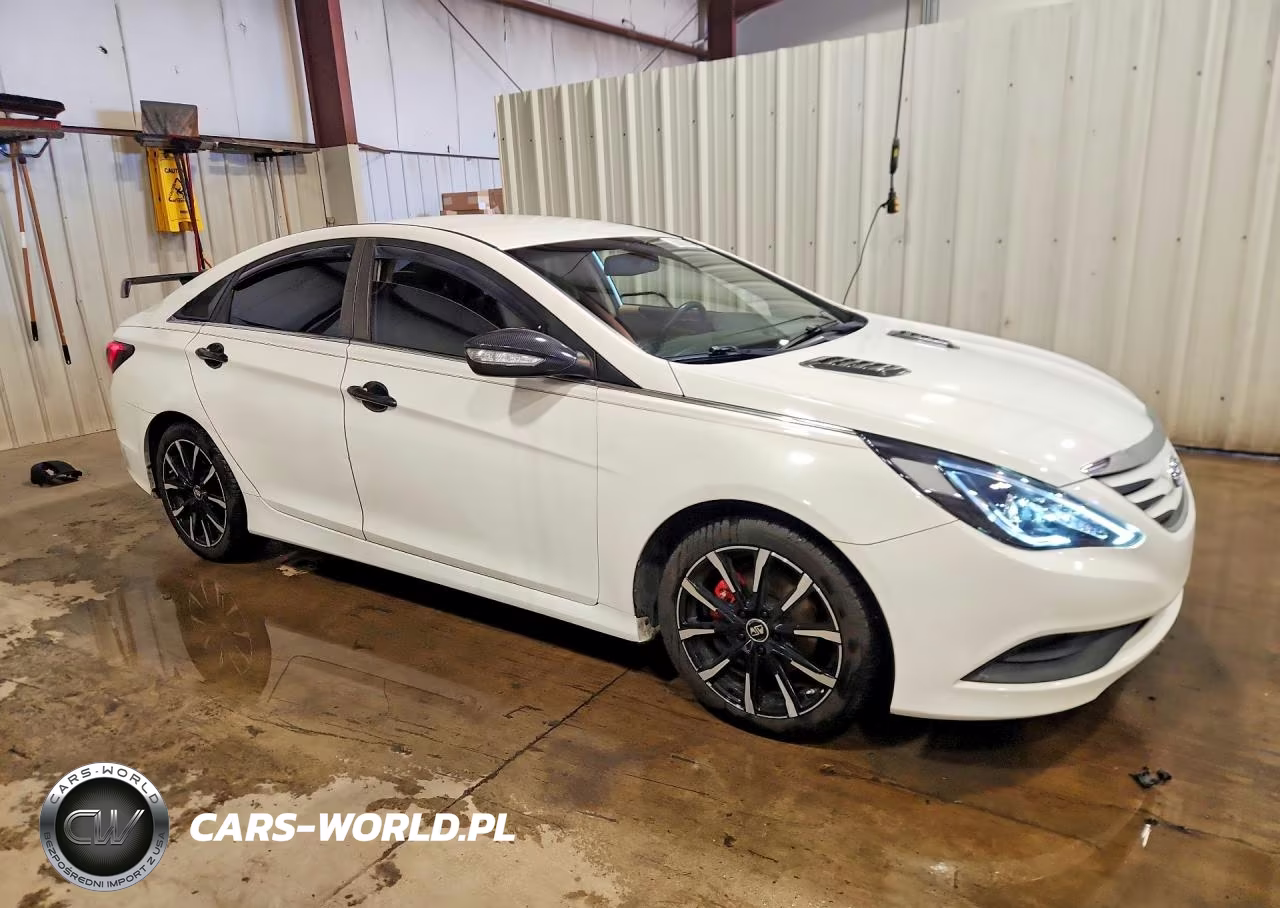 2014 Hyundai Sonata Gls VIN:5NPEB4AC0EH926392 - 4