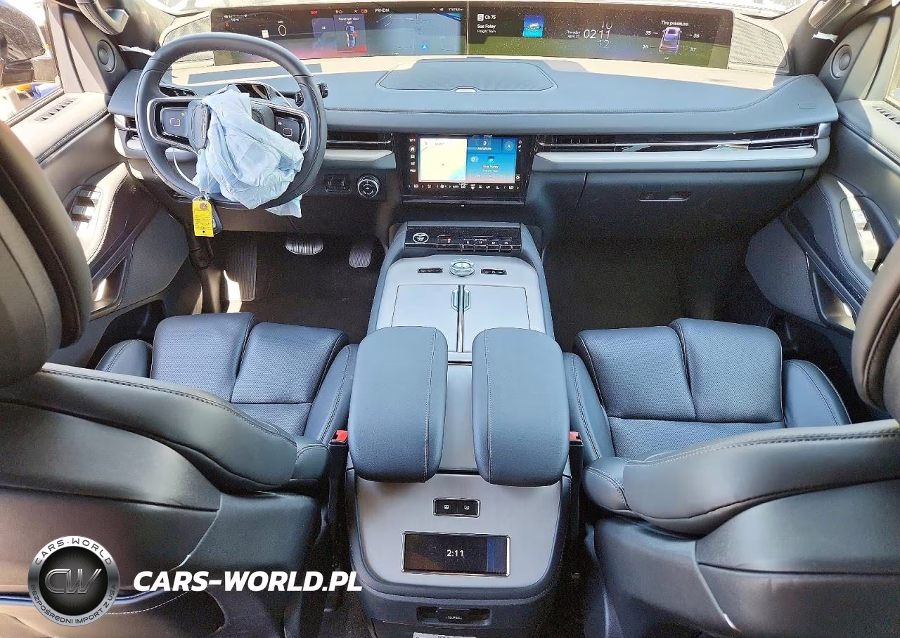 2025 Lincoln Navigator Reserve VIN:5LMJJ2LG1SEL03745 - 8