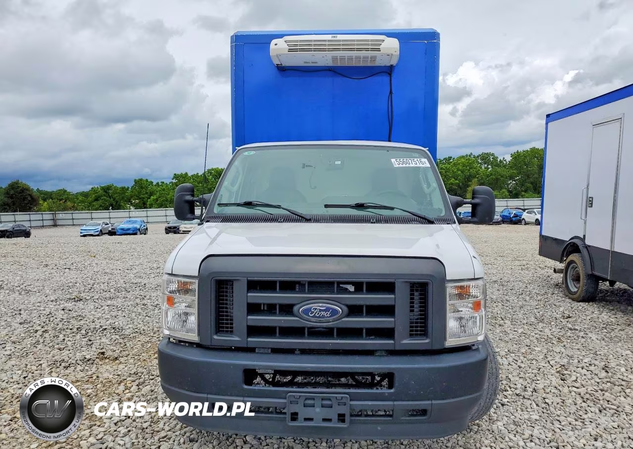 2023 Ford E350 Refrigerated Box Truck VIN:1FDWE3FK9PDD09731 - 5