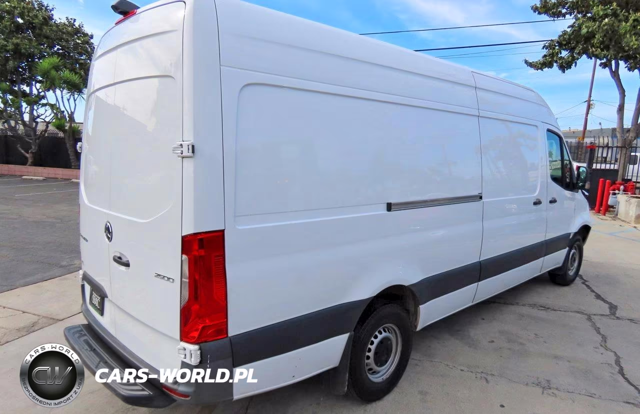 2021 Mercedes-Benz Sprinter 2500 High Roof I4 VIN:W1Y40CHY3MT057659 - 3