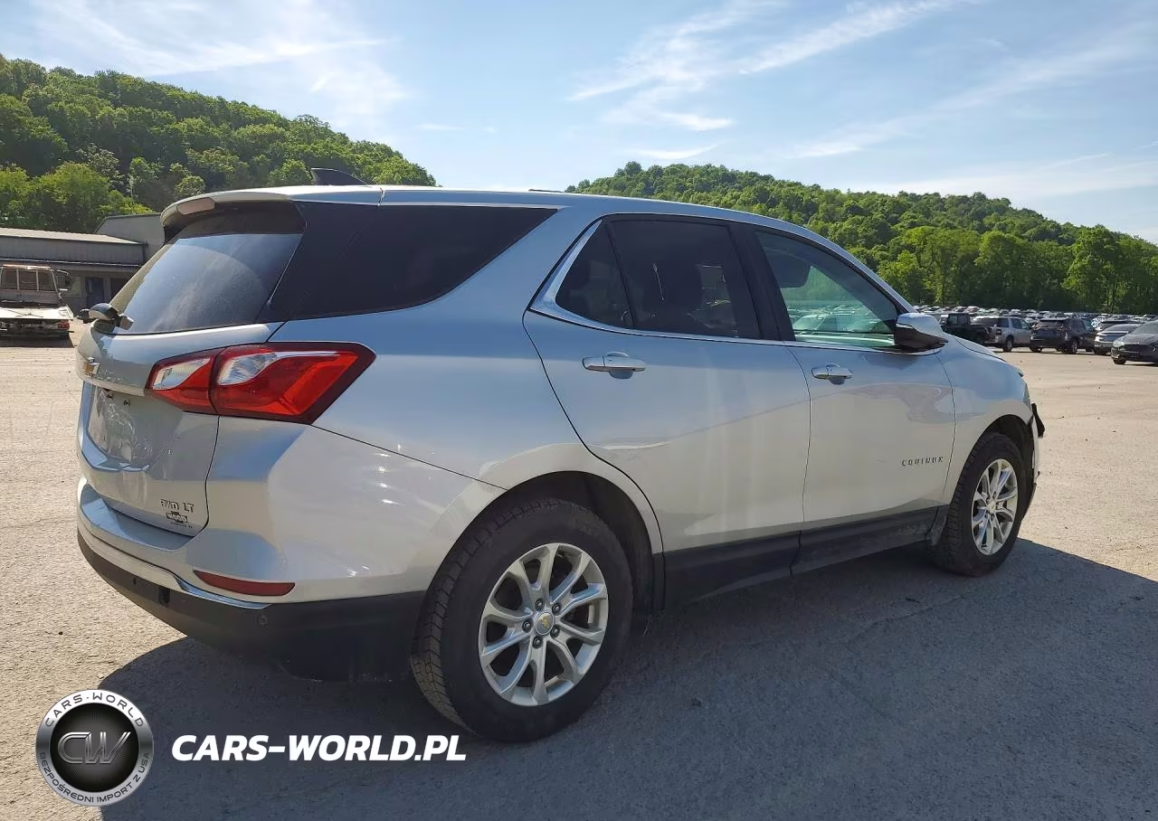 2018 Chevrolet Equinox Lt VIN:2GNAXSEV1J6261606 - 3