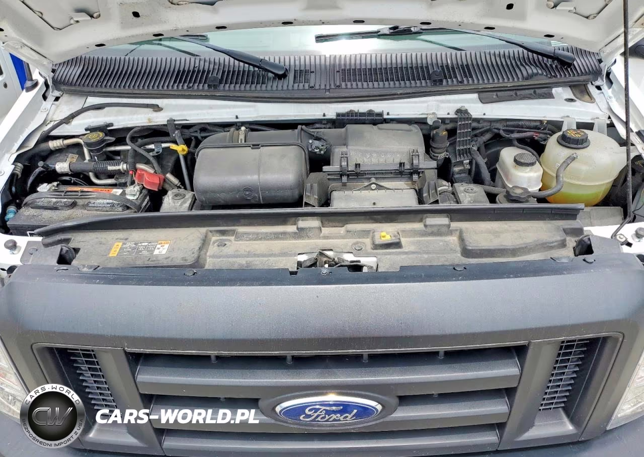 2024 Ford E350 Refrigerated Box Truck VIN:1FDWE3FN7RDD00782 - 11