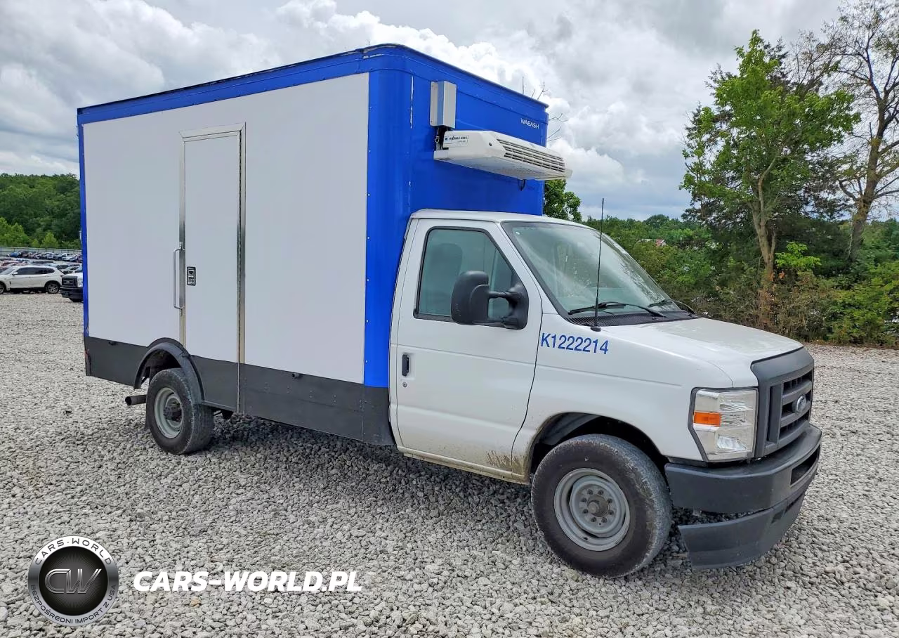 2024 Ford E350 Refrigerated Box Truck VIN:1FDWE3FN7RDD00782 - 4
