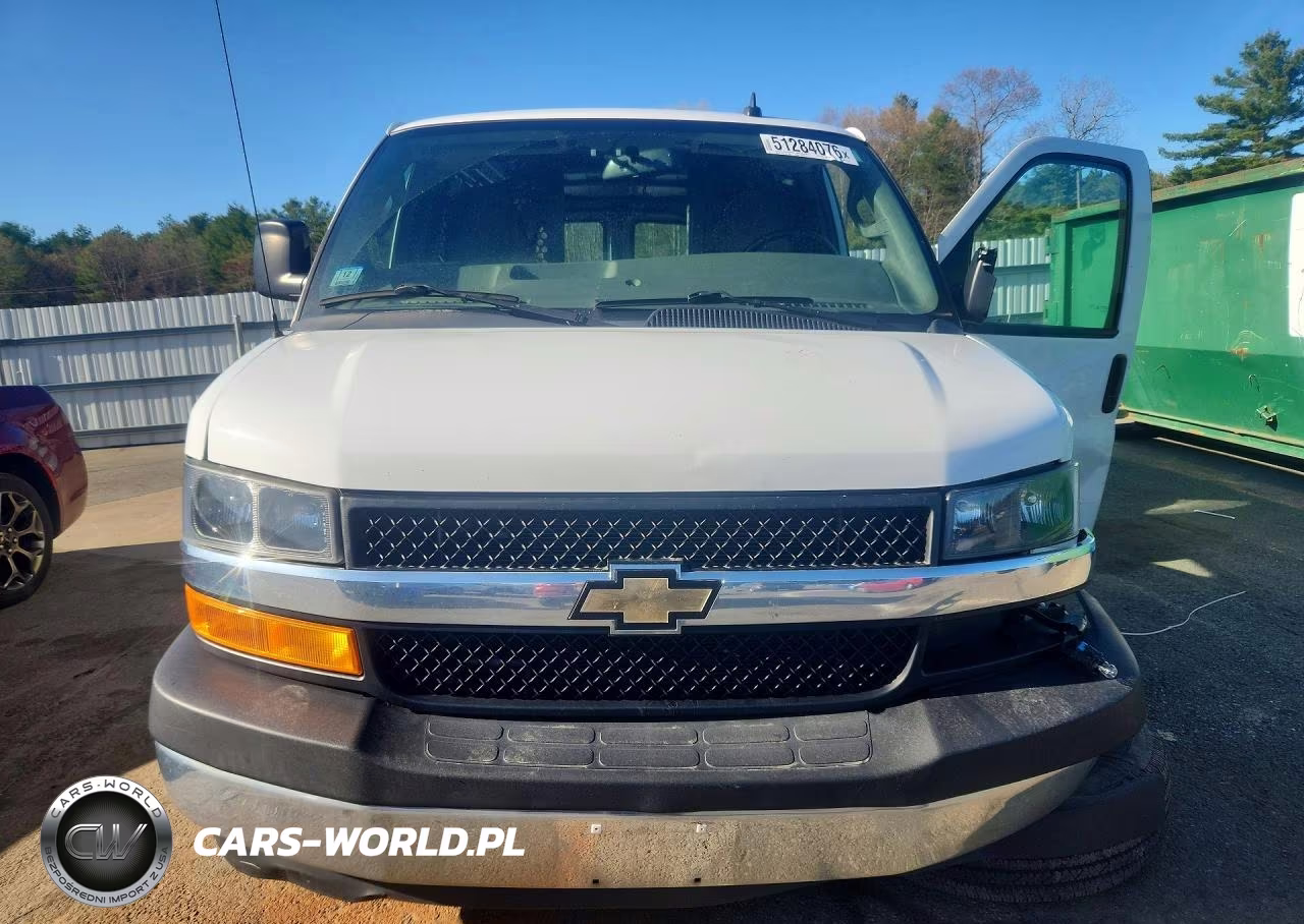 2021 Chevrolet Express G2500 VIN:1GCWGAF75M1174985 - 5
