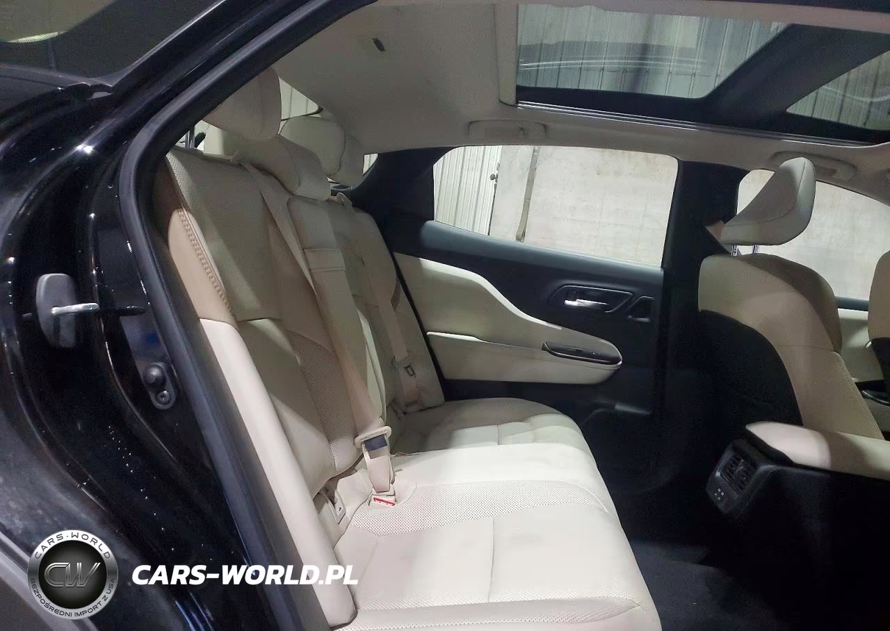 2023 Toyota Crown Limited VIN:JTDAAAAF8P3017910 - 10