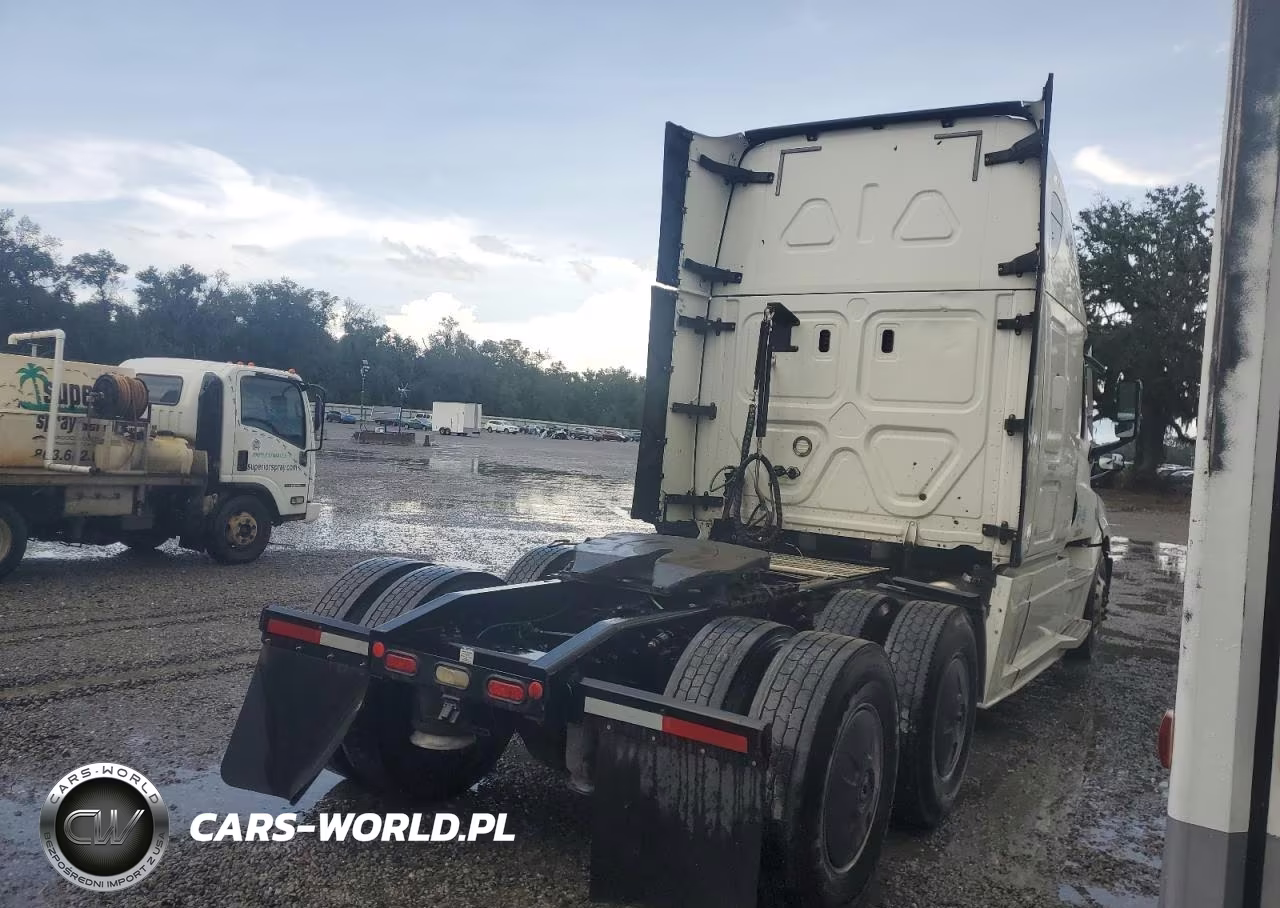 2020 Freightliner Cascadia 126 Semi Truck VIN:3AKJHHDR9LSME2503 - 4