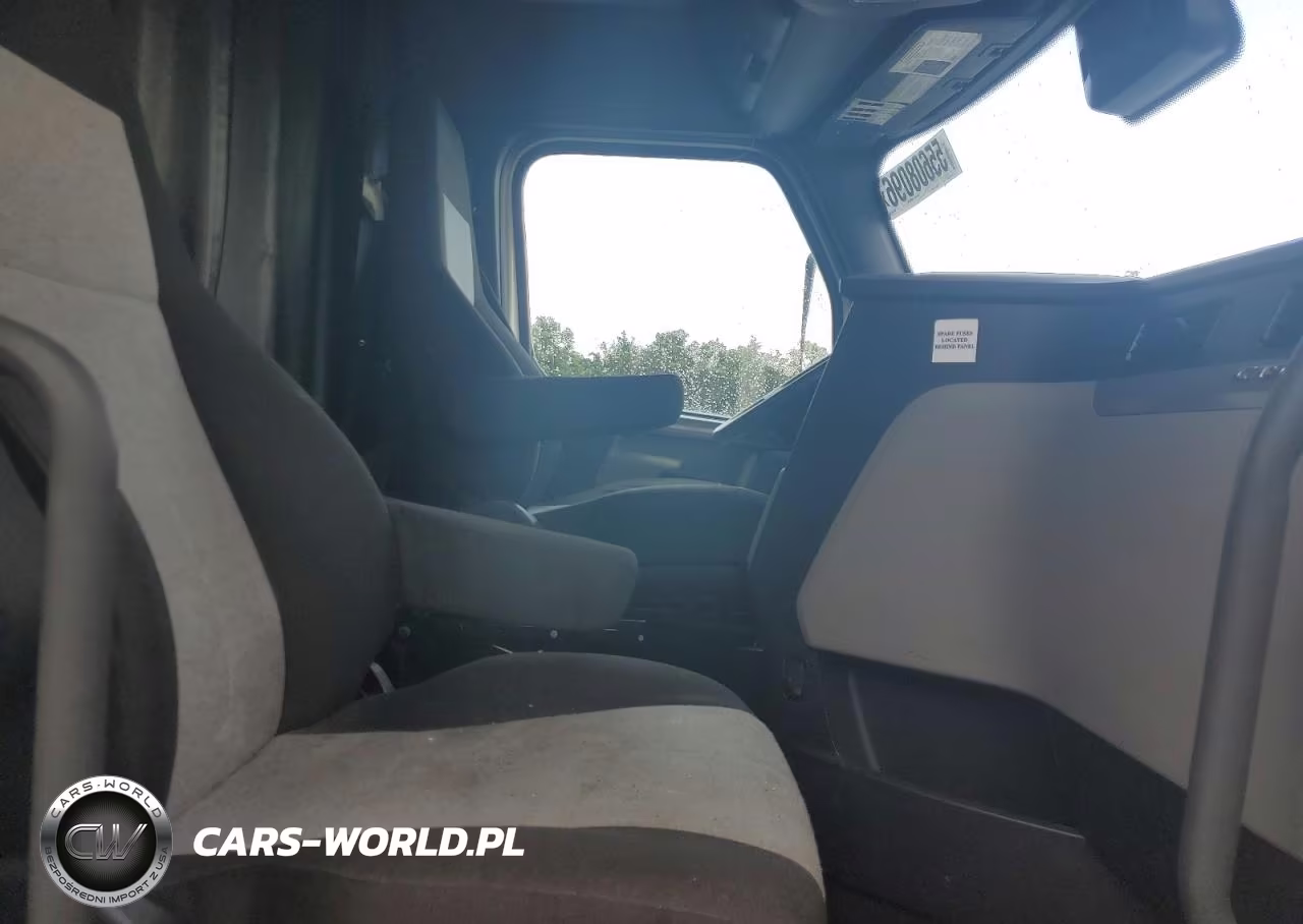 2020 Freightliner Cascadia 126 Semi Truck VIN:3AKJHHDR9LSME2503 - 5