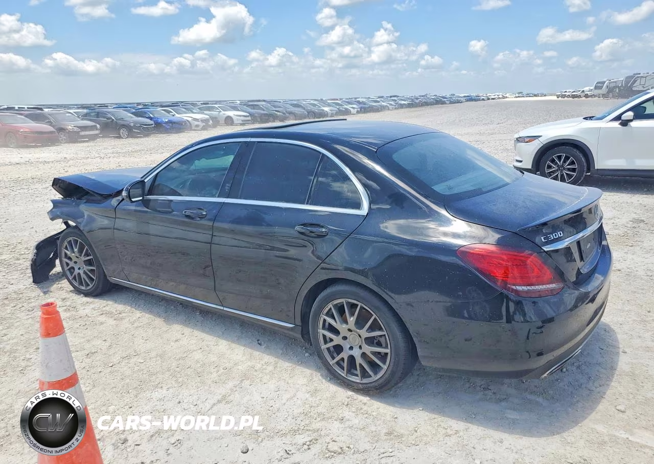 2019 Mercedes-Benz C 300 VIN:55SWF8DB6KU301443 - 2