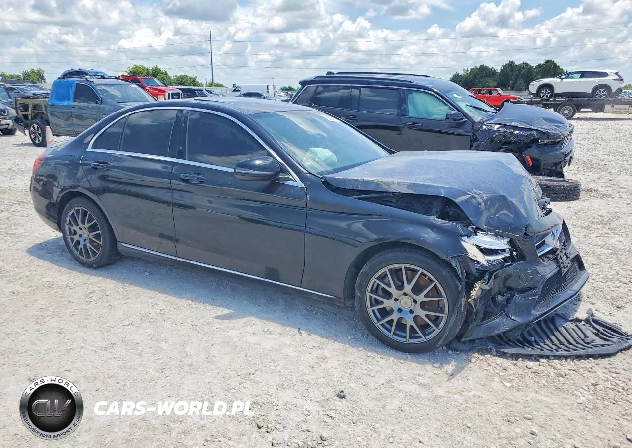 2019 Mercedes-Benz C 300 VIN:55SWF8DB6KU301443 - 4