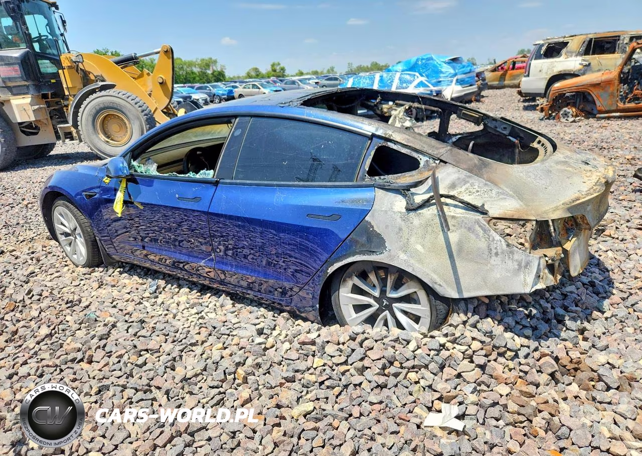 2021 Tesla Model 3 VIN:5YJ3E1EB8MF924482 - 2