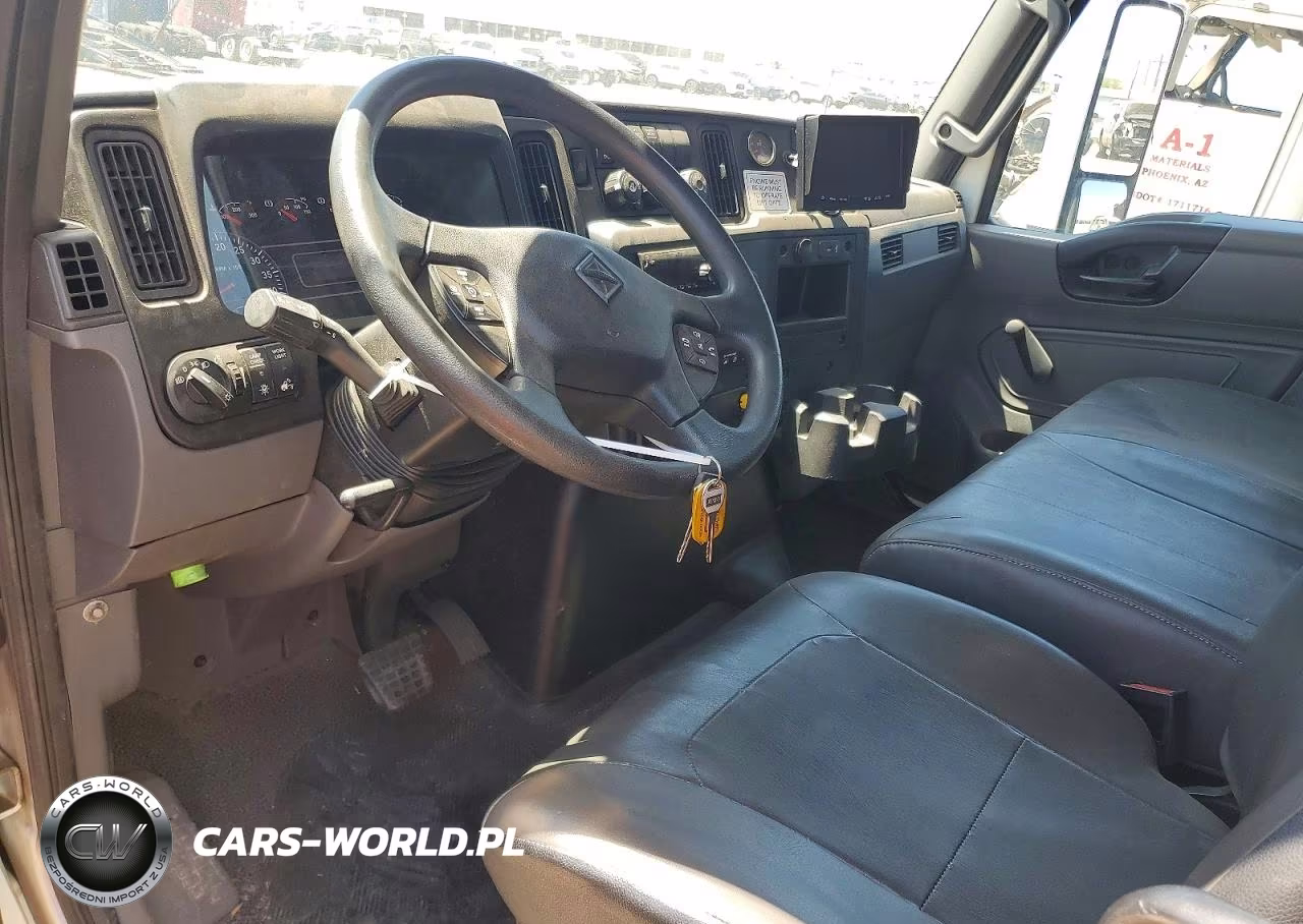 2020 International Mv607 Refrigerated Box Truck VIN:3HAEUMML5LL866589 - 8