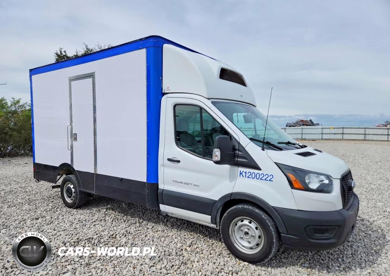 2020 Ford Transit Delivery Truck VIN:1FDBW5Z87LKB52472 - 4