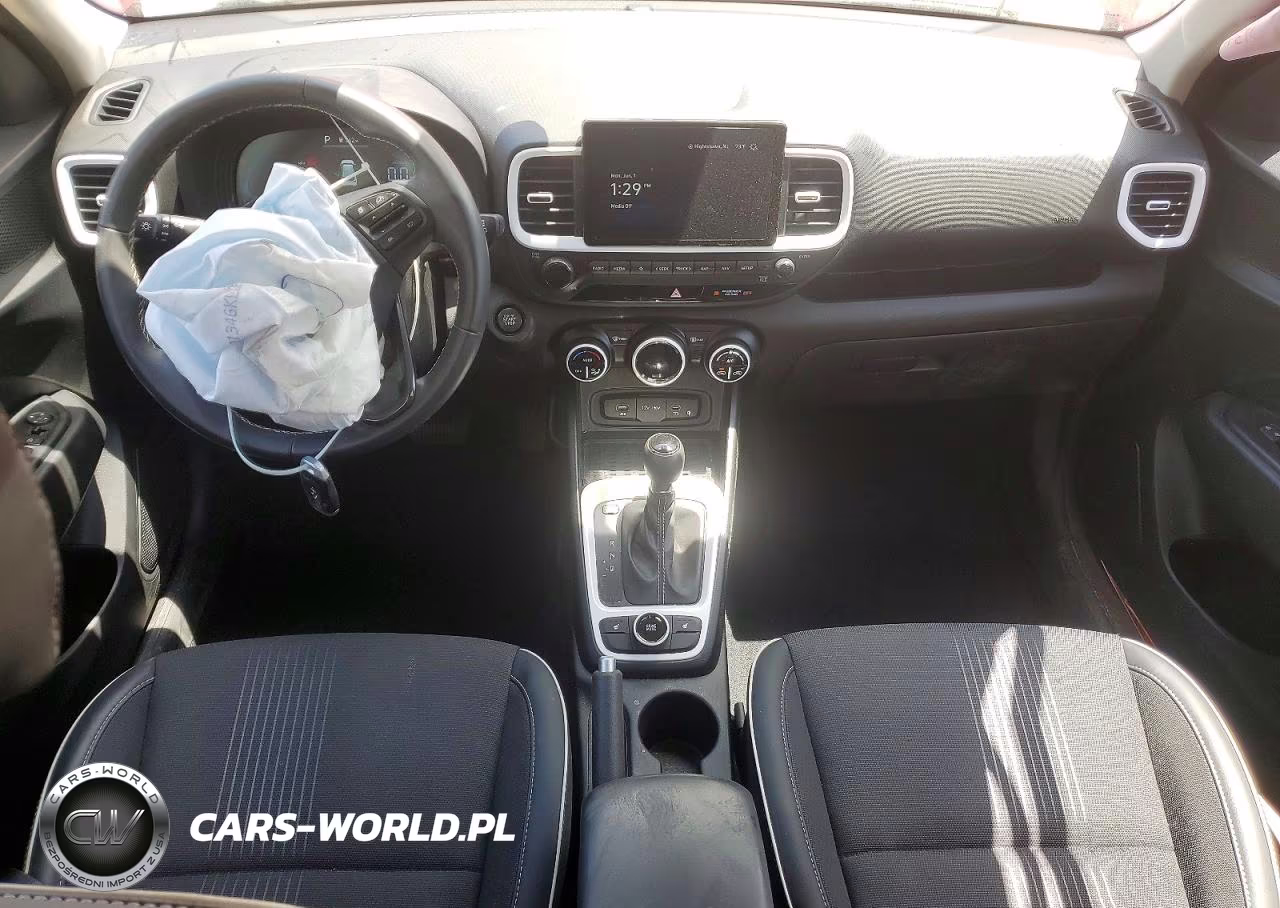 2024 Hyundai Venue Limited VIN:KMHRC8A31RU333671 - 8