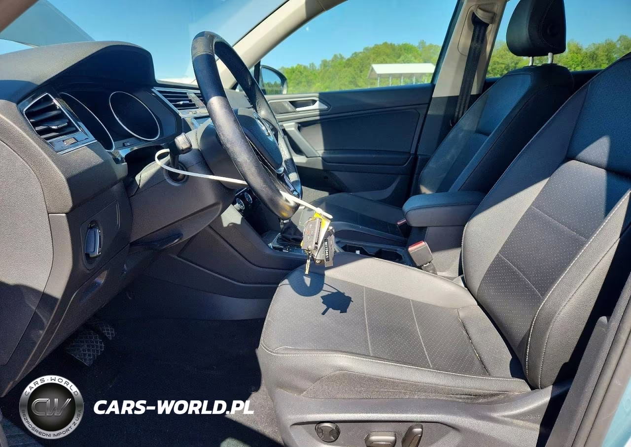 2019 Volkswagen Tiguan Se VIN:3VV2B7AX6KM173451 - 7